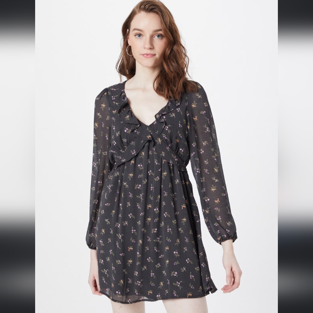 NWT American Eagle sheer long sleeve v neck ruffle grey floral mini dress XS